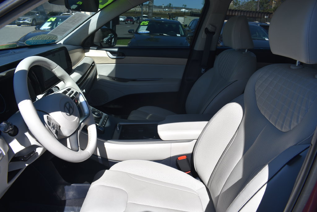 Certified 2023 Hyundai Palisade Limited FWD image 22