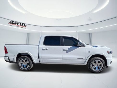New 2026 RAM 1500 Big Horn AWD/4WD image 2