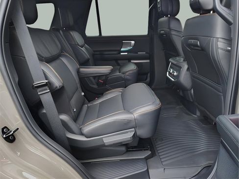 New 2026 Ford Expedition Tremor image 38