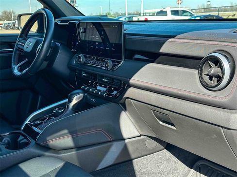 Used 2023 Chevrolet Colorado Z71 w/ Z71 Convenience Package 2 image 20