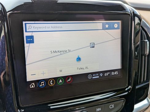 Used 2023 Chevrolet Traverse Premier image 25