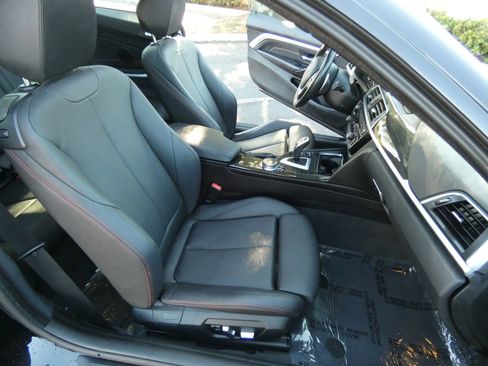 Used 2020 BMW 430i Coupe w/ Convenience Package image 28