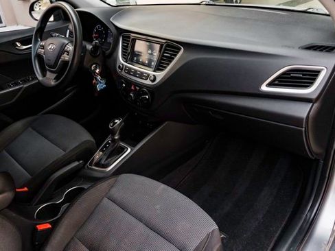 Used 2021 Hyundai Accent SEL image 26