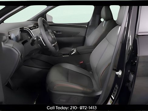 Used 2024 Hyundai Santa Cruz Limited image 12