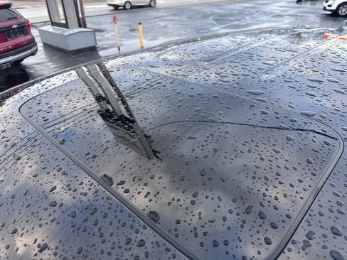 Used 2023 Honda Odyssey Elite image 24