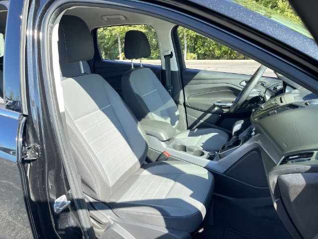 Used 2014 Ford Escape SE FWD image 25
