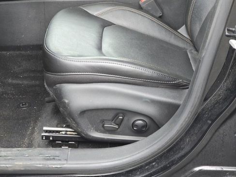 Used 2022 Jeep Compass Limited image 18