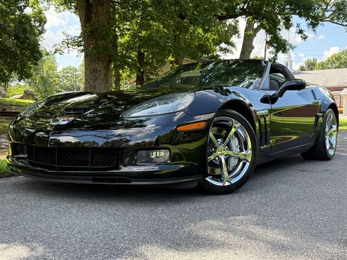 Used 2010 Chevrolet Corvette Grand Sport w/ Roof Package RWD image 6