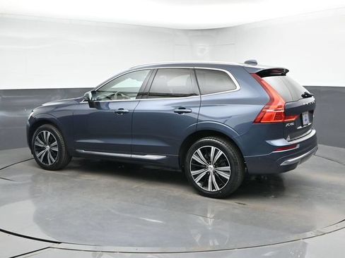 Used 2023 Volvo XC60 B5 Plus w/ Climate Package AWD/4WD image 7
