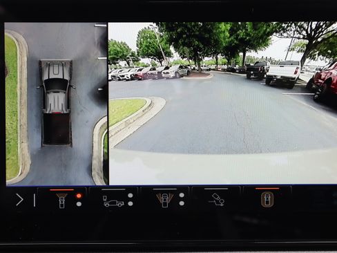 Used 2026 GMC Sierra 2500 AT4 w/ LPO, Black Badging Package AWD/4WD image 18