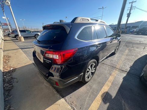 Used 2018 Subaru Outback 3.6R Limited image 4