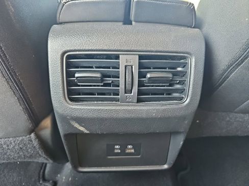 Used 2023 Nissan Rogue SV FWD image 34