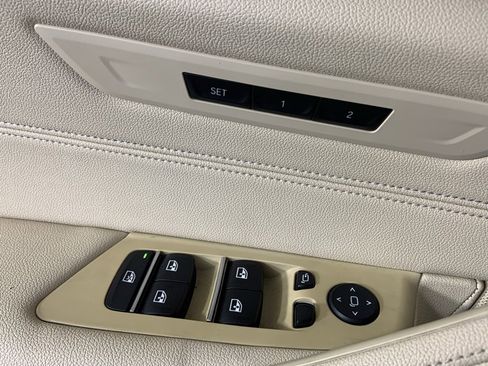 Used 2020 BMW 530i w/ Convenience Package image 22