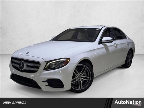 Used 2018 Mercedes-Benz E 300 image 1