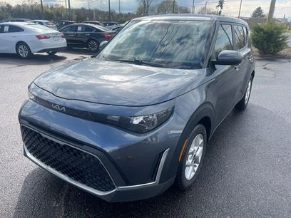 Used 2023 Kia Soul LX w/ Option Group 015
