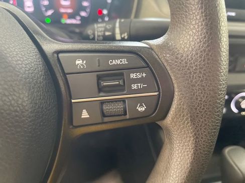 Certified 2025 Honda Accord LX image 9
