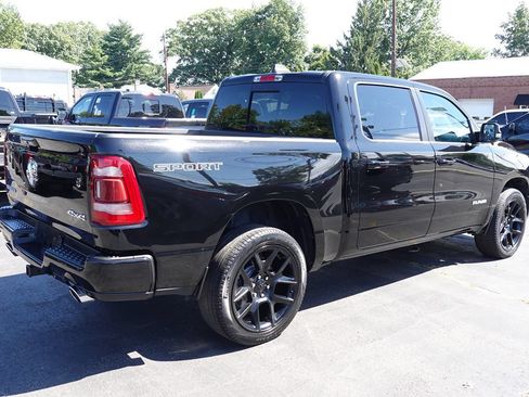 Used 2023 RAM 1500 Laramie AWD/4WD image 3