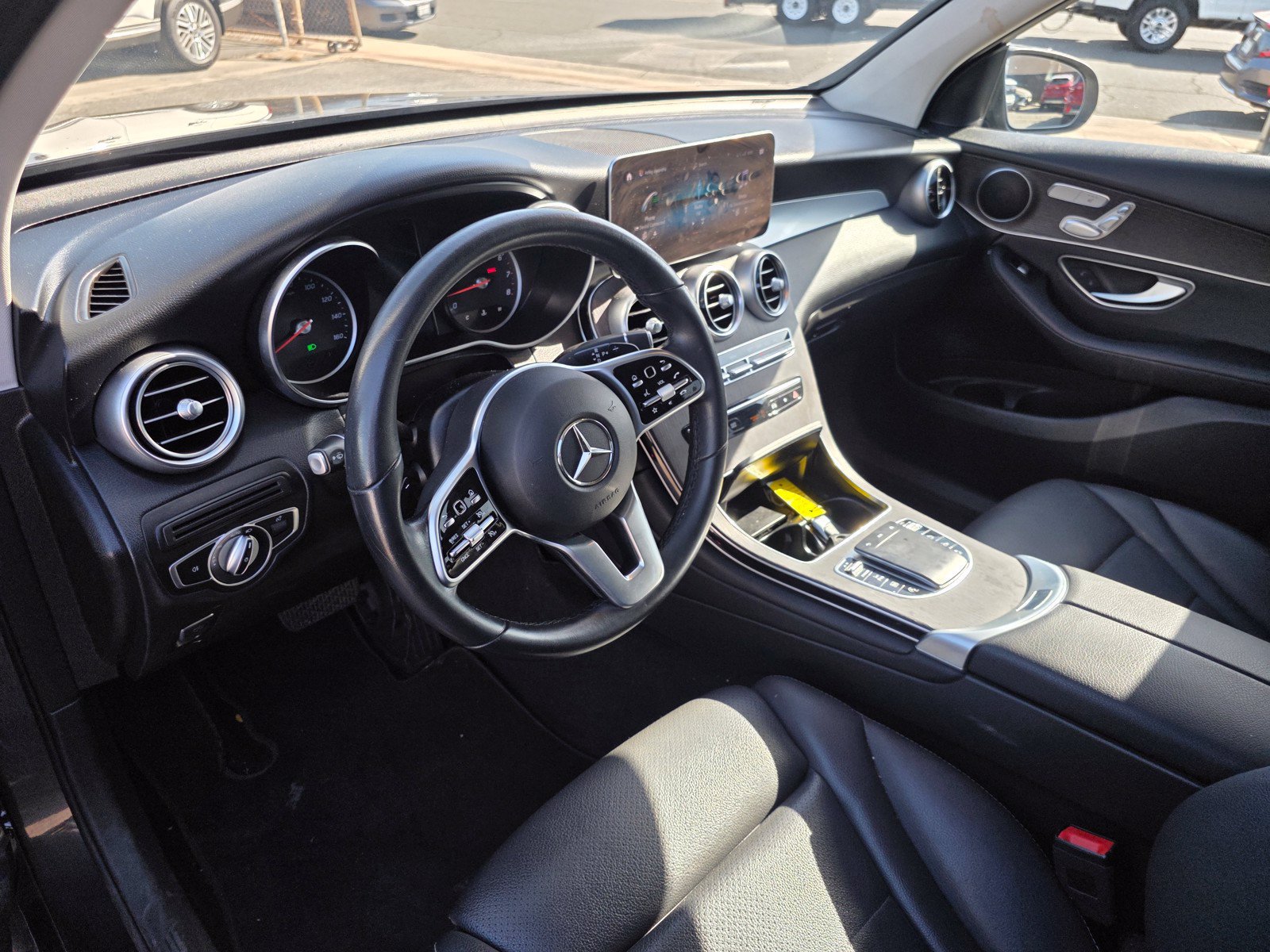 Used 2021 Mercedes-Benz GLC 300 image 24