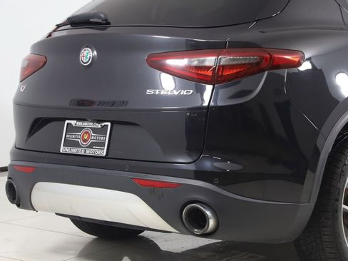 Used 2019 Alfa Romeo Stelvio Ti Sport w/ Quick Order Package 22S Sport AWD/4WD image 46