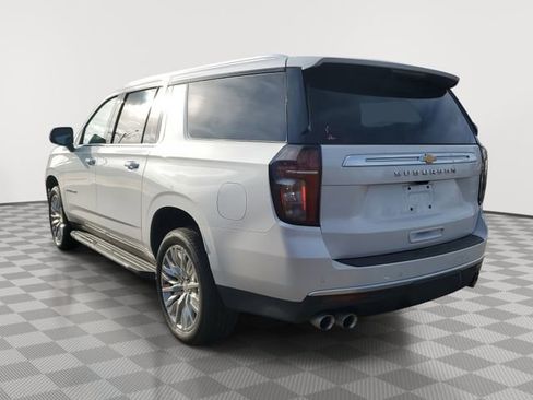 Used 2024 Chevrolet Suburban High Country image 4