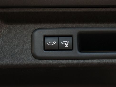 Used 2026 Toyota Sequoia TRD Pro AWD/4WD image 30