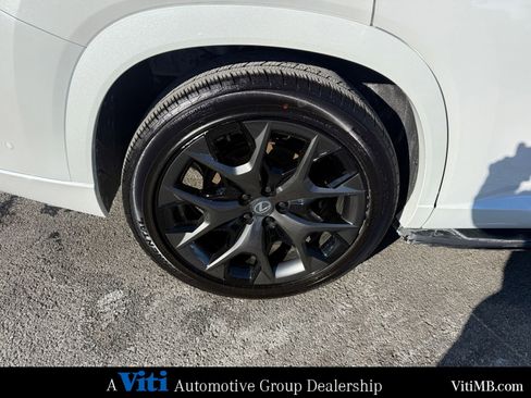 Used 2026 Lexus TX 500h 500h F SPORT Performance Premi image 14