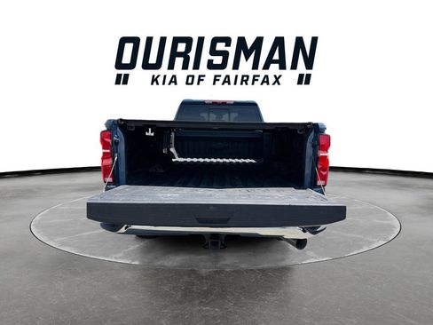 Used 2025 Chevrolet Silverado 2500 LTZ w/ LTZ Premium Package AWD/4WD image 11