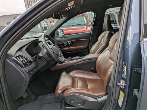 Certified 2023 Volvo XC90 B6 Ultimate image 25