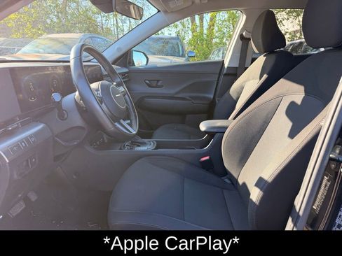 Certified 2025 Hyundai Kona SEL AWD/4WD image 11