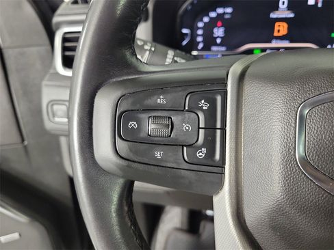 Used 2022 GMC Yukon XL Denali w/ Denali Premium Package image 23