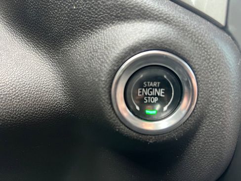 Used 2024 Chevrolet Silverado 1500 Custom image 25