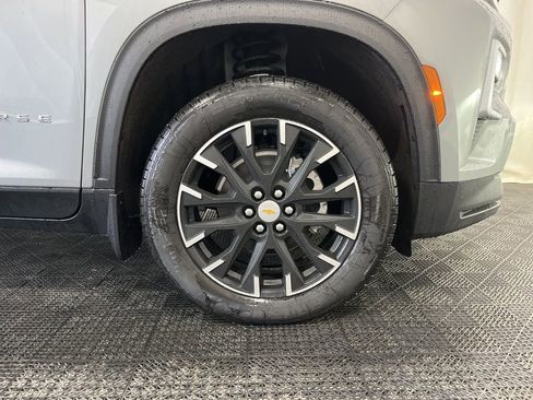 New 2026 Chevrolet Traverse LT w/ Sun and Wheel Package AWD/4WD image 26