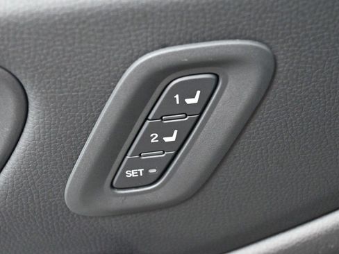 Used 2024 Honda Pilot TrailSport image 14
