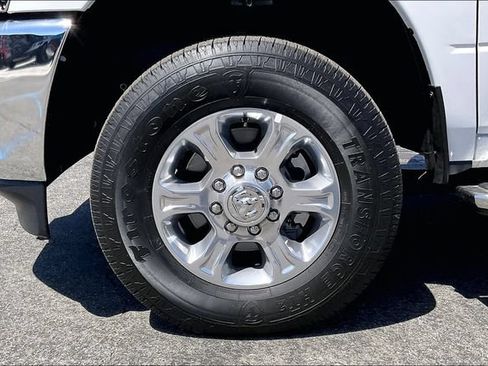 Used 2026 RAM 2500 Big Horn AWD/4WD image 8