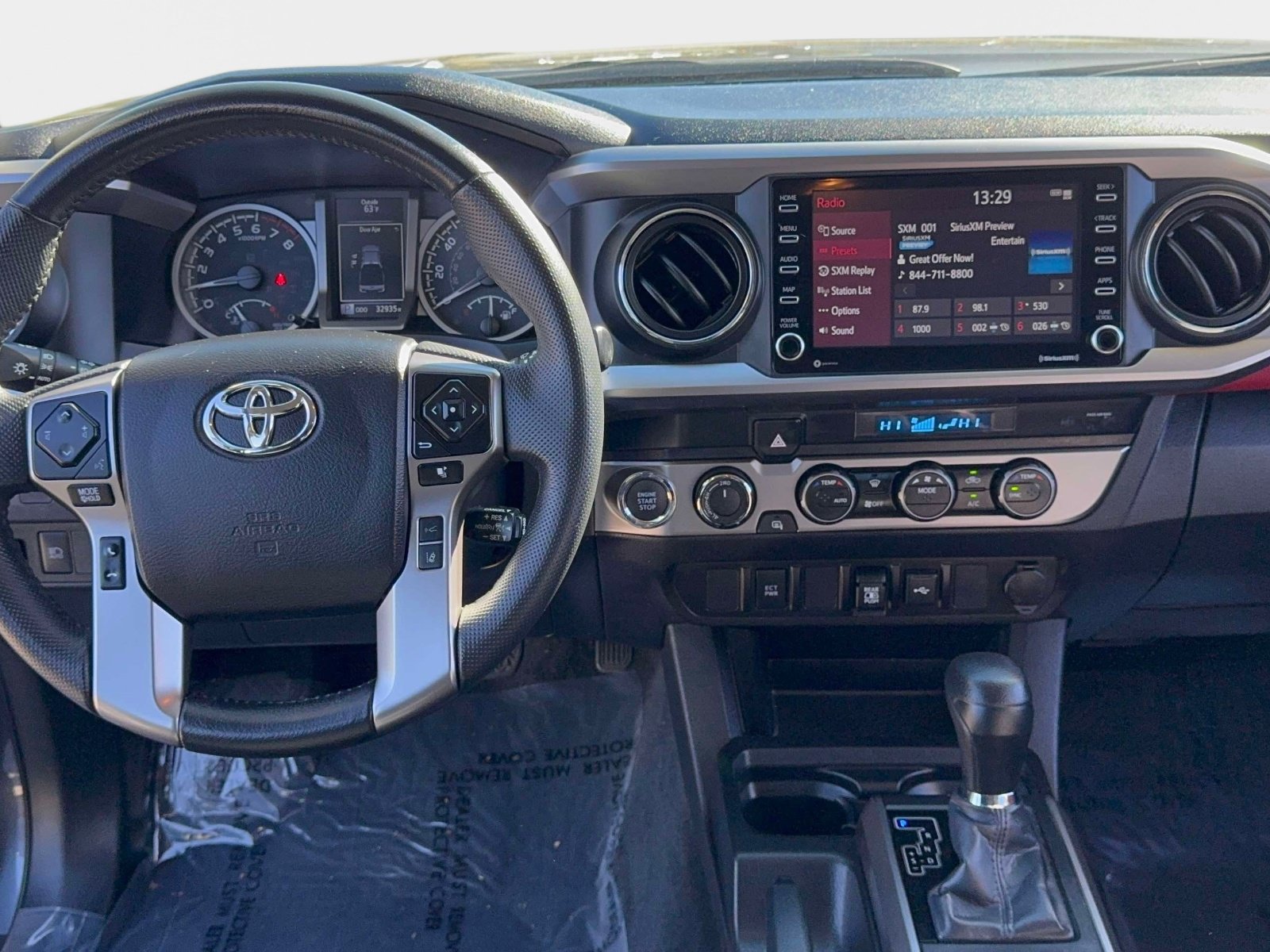 Certified 2023 Toyota Tacoma SR5 AWD/4WD image 16