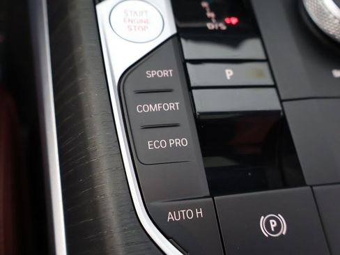 Used 2023 BMW 330i xDrive Sedan w/ M Sport Package image 55