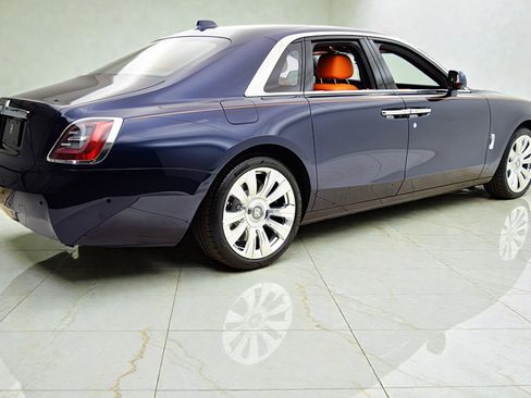 Used 2023 Rolls-Royce Ghost image 9