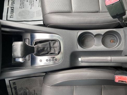 Used 2009 Volkswagen Jetta TDI FWD image 15