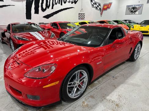 Used 2008 Chevrolet Corvette Z06 w/ Preferred Equipment Group RWD image 25
