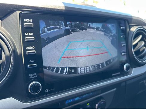 Used 2021 Toyota Tacoma SR5 RWD image 6