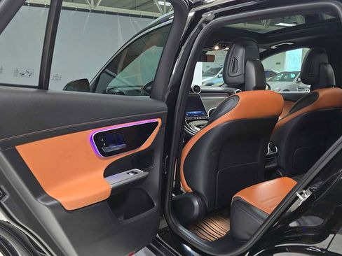 Used 2023 Mercedes-Benz GLC 300 4MATIC image 15