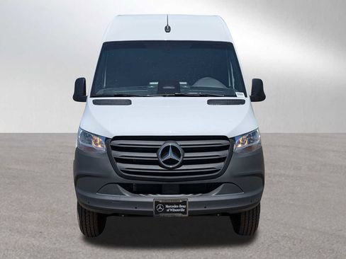 New 2025 Mercedes-Benz Sprinter 2500 image 2
