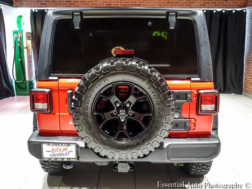 Used 2022 Jeep Wrangler Sport AWD/4WD image 7