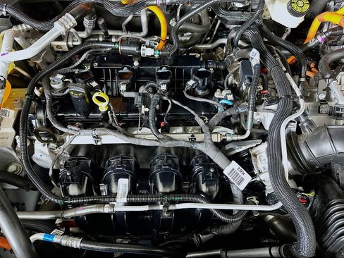 Used 2023 Ford Escape SE w/ PHEV Premium Package image 35