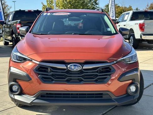 Used 2024 Subaru Crosstrek 2.5i Limited w/ Crosstrek Mirror Package image 2