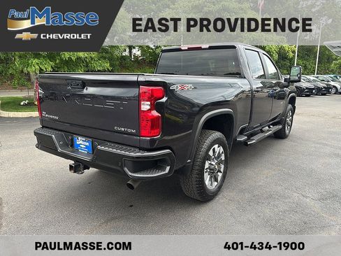 Used 2024 Chevrolet Silverado 2500 Custom w/ Custom Value Package AWD/4WD image 7