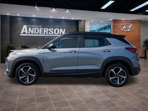 Used 2022 Chevrolet TrailBlazer RS FWD image 4