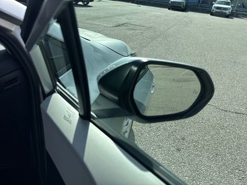 Used 2026 Toyota Corolla LE image 33