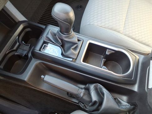 Used 2023 Toyota Tacoma SR image 27