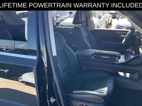 Certified 2025 INFINITI QX80 Sensory AWD/4WD image 9
